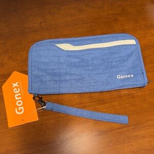 Gonex Blue Travel Wristlet Organizer NWT